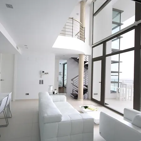 Hills Luxury